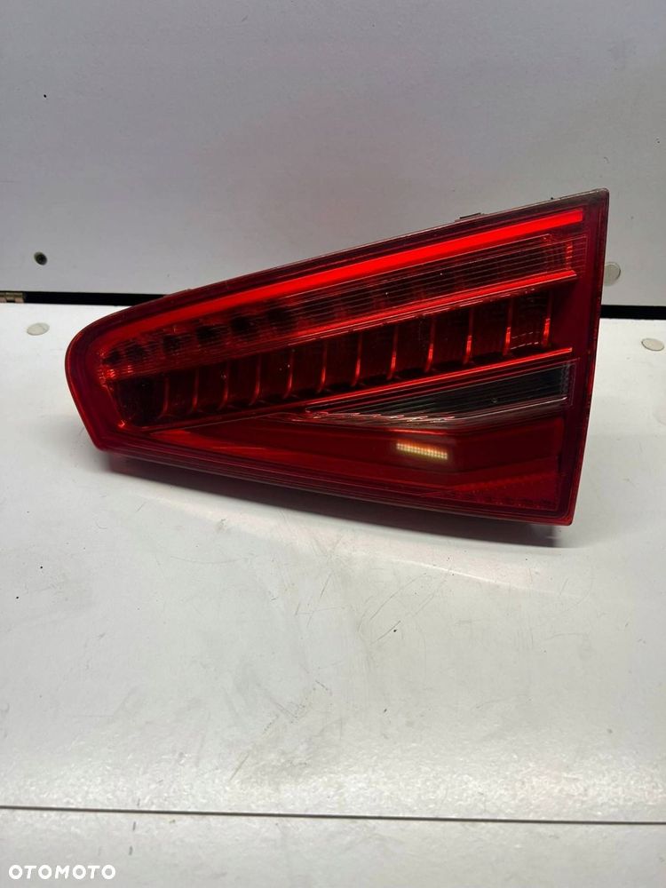 8K5 945 094 AC Lampa tylna KLAPY NEON LED Audi A4 S4 B8 8K 11-15 Prawa - 1