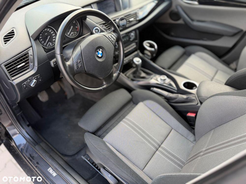 BMW X1 sDrive18d - 15