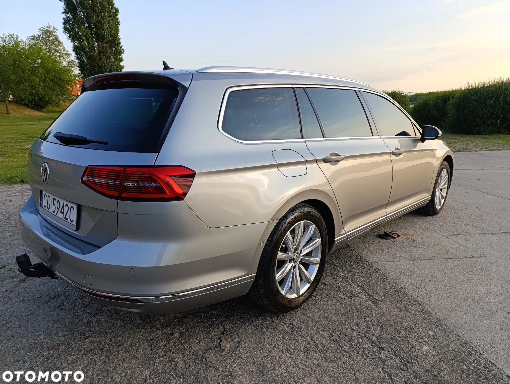 Volkswagen Passat 2.0 TDI BMT Highline - 15