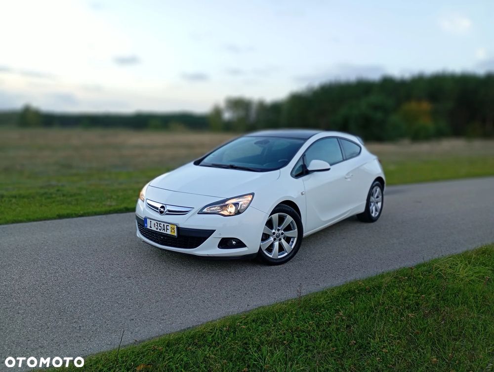 Opel Astra GTC 1.4 Turbo ecoFLEX Start/Stop - 2