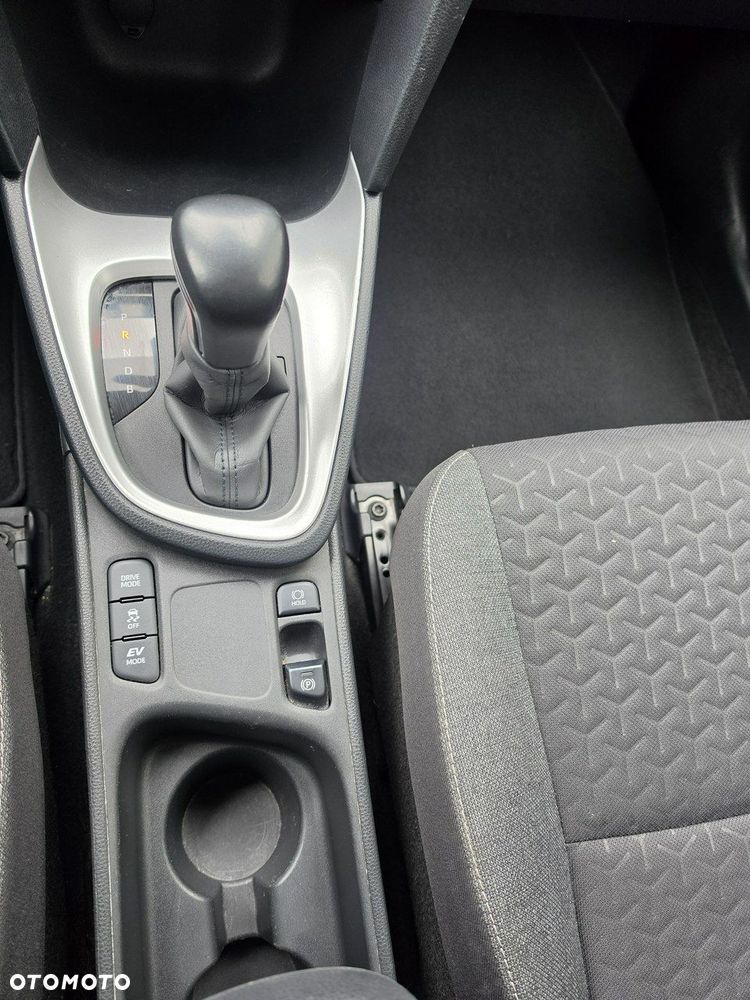 Toyota Yaris Cross Hybrid 1.5 Comfort AWD - 19