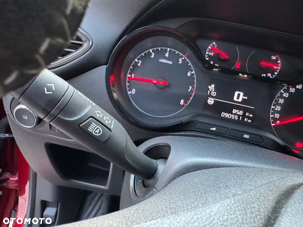 Opel Crossland X - 10