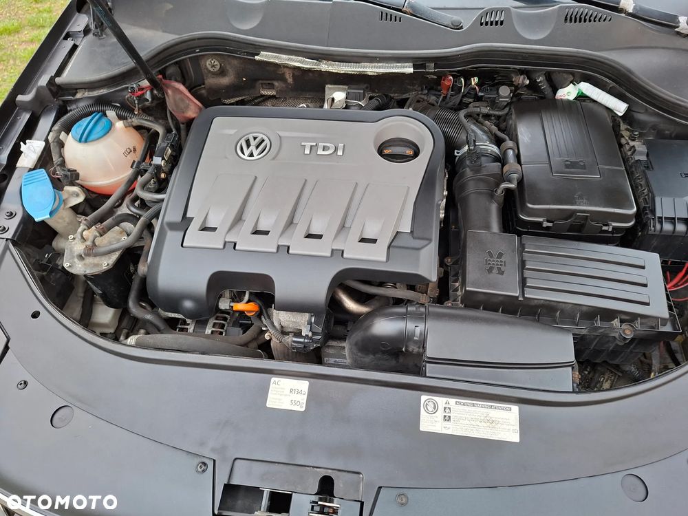 Volkswagen Passat 2.0 TDI Comfortline - 19