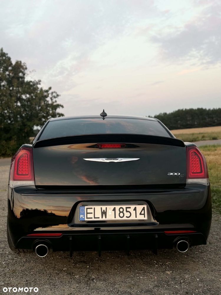 Chrysler 300s - 3