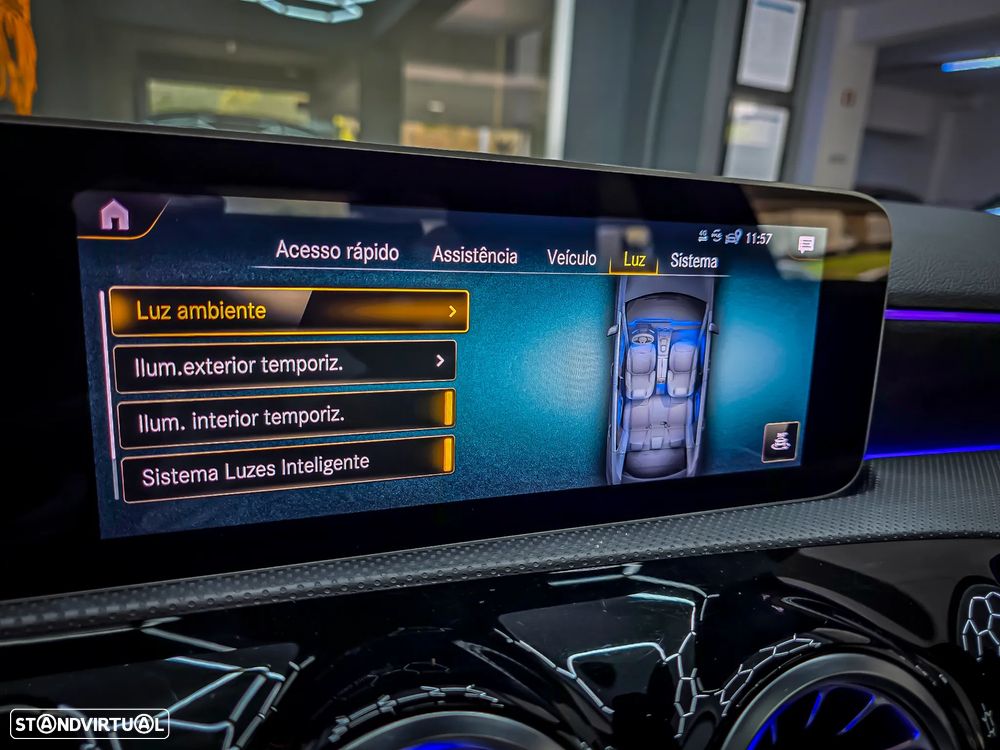 Mercedes-Benz A 180 Limousine d Business Solutions Aut. - 32