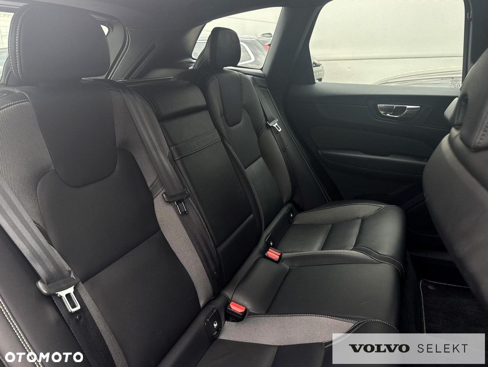 Volvo XC 60 - 26