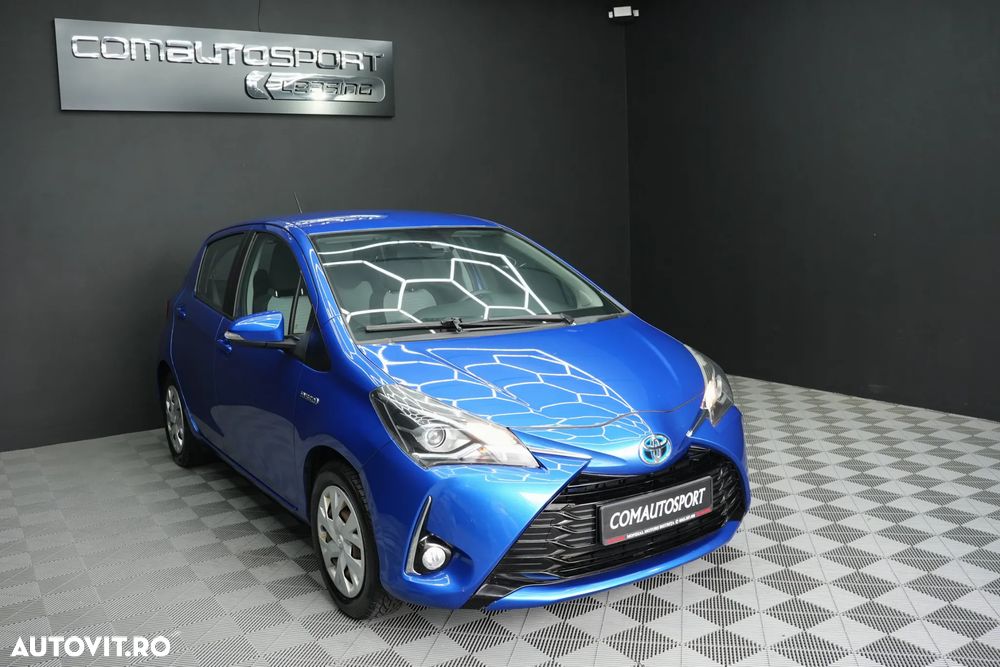 Toyota Yaris - 1