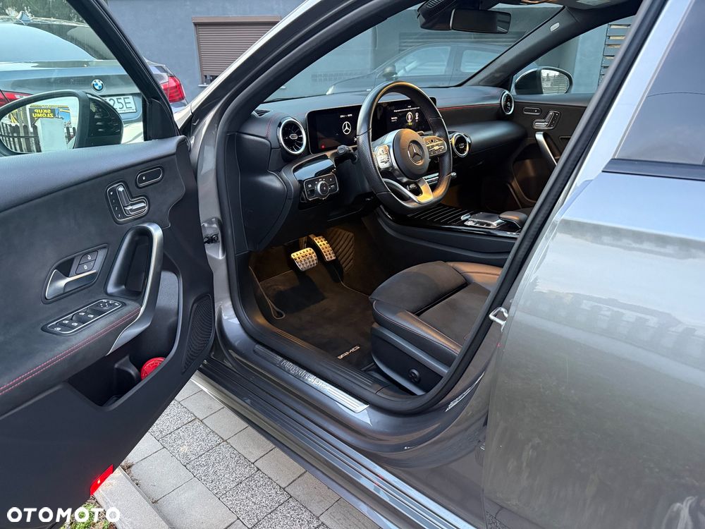 Mercedes-Benz Klasa A 220 d AMG Line 8G-DCT - 8
