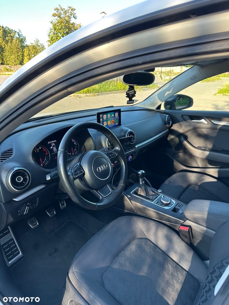 Audi A3 Sportback 1.4 TFSI Ambiente - 9