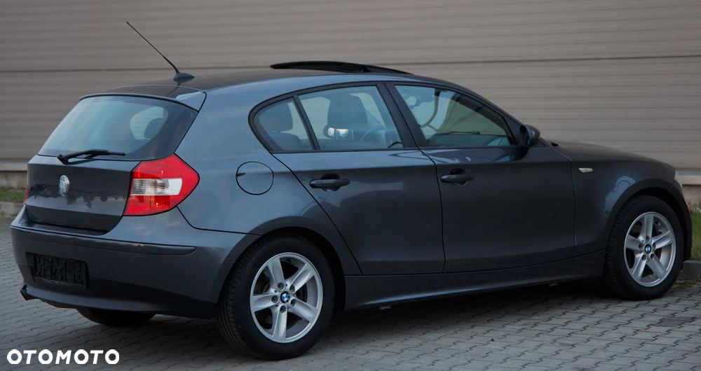 BMW Seria 1 116i - 12