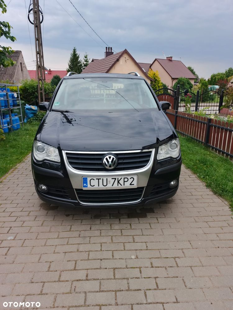 Volkswagen Touran 2.0 TDI DPF Cross DSG - 1