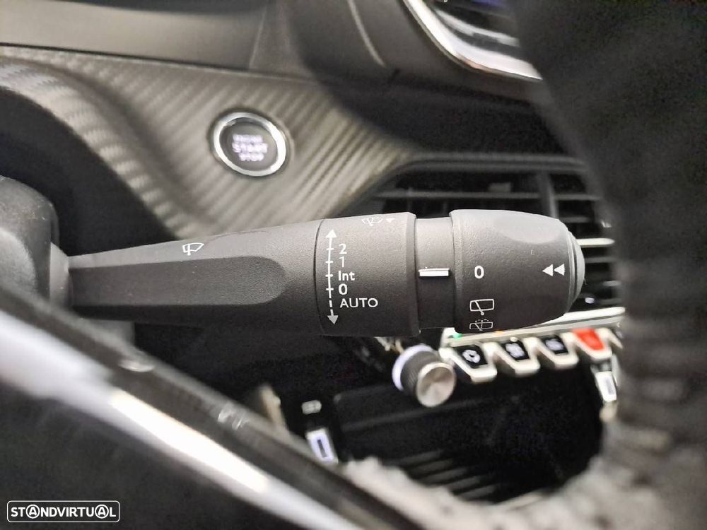 Peugeot e-2008 54 kWh Allure - 16
