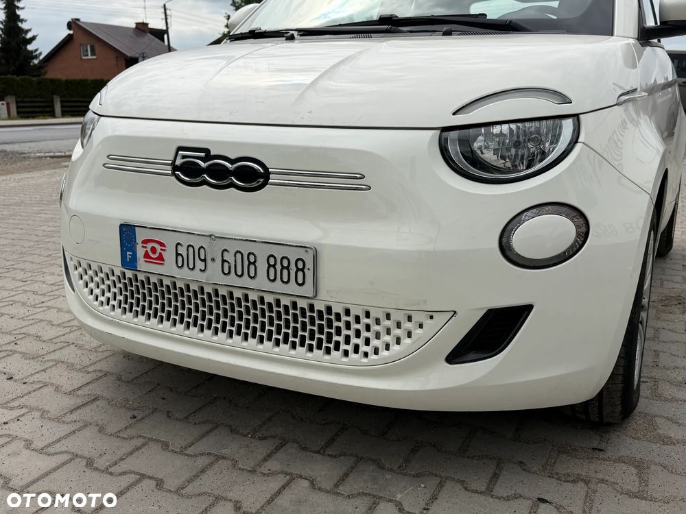 Fiat 500e - 26