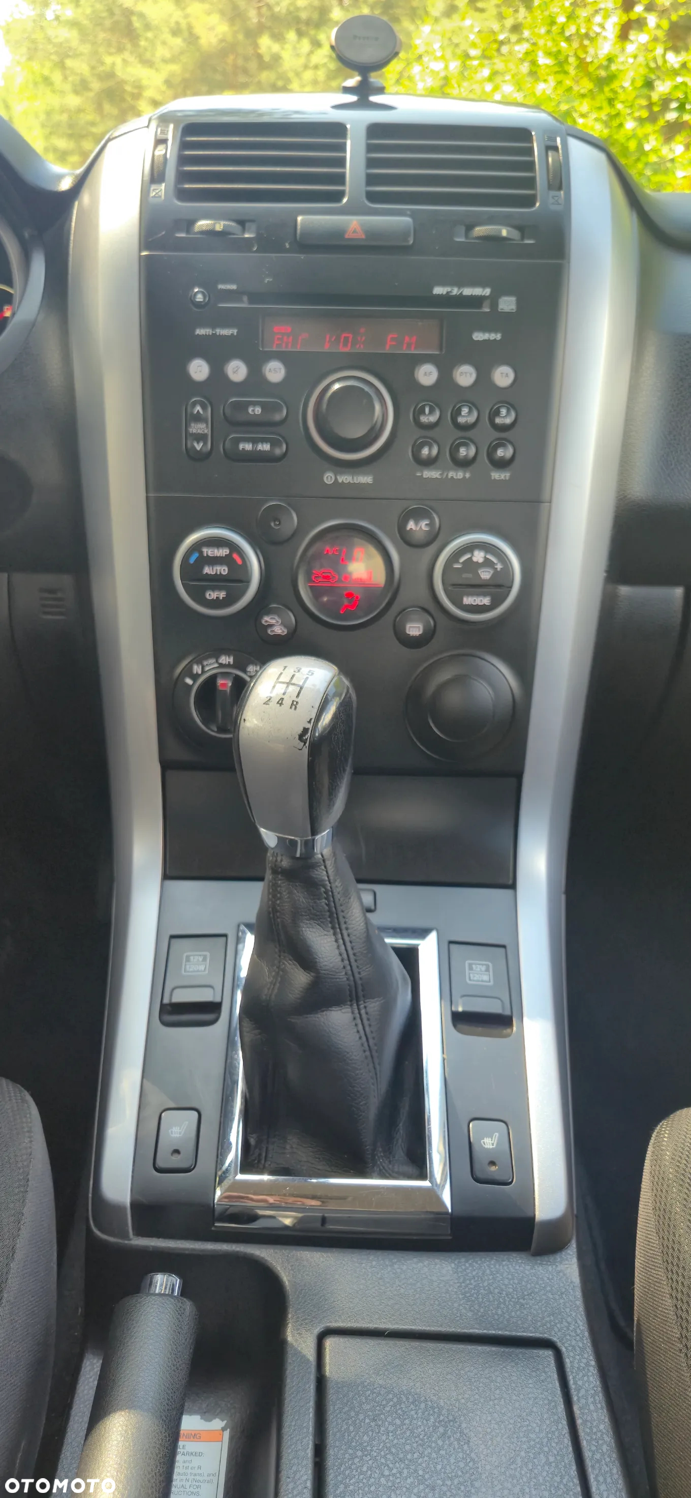 Suzuki Grand Vitara 1.9 DDiS - 16
