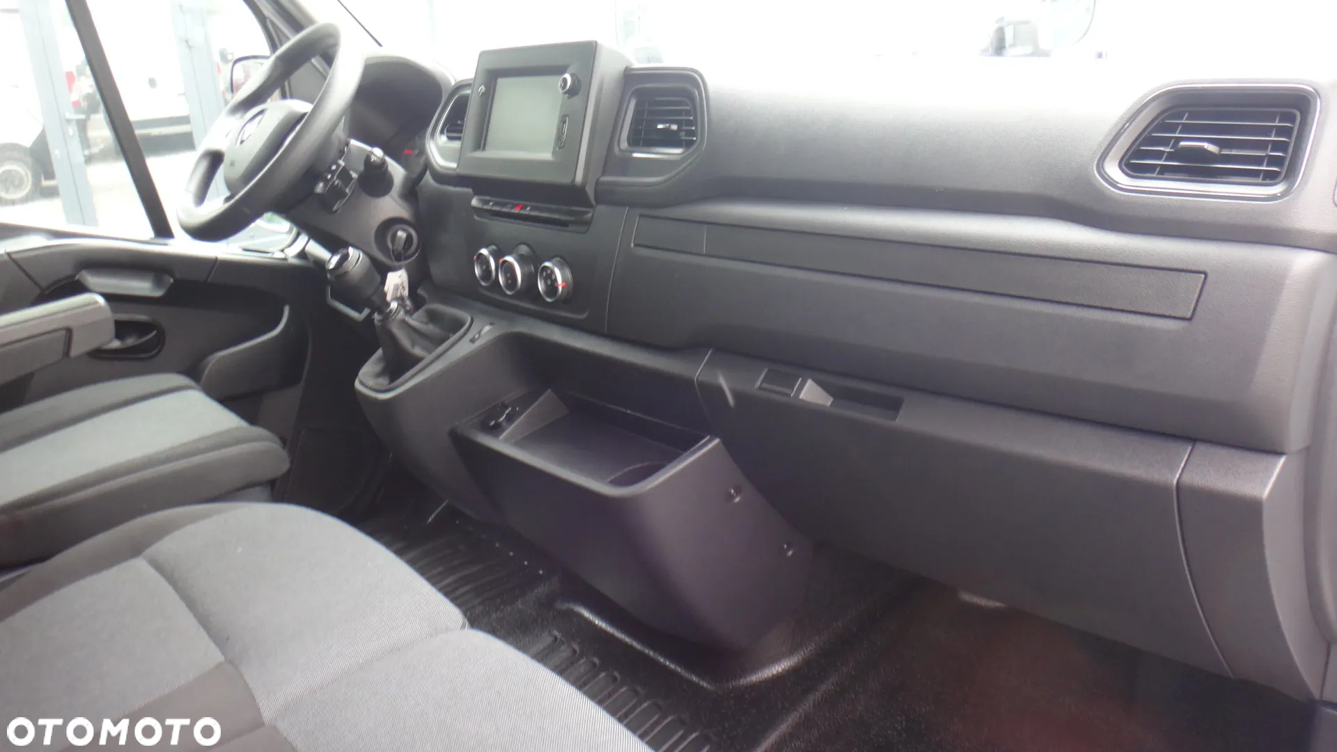 Renault Master - 13