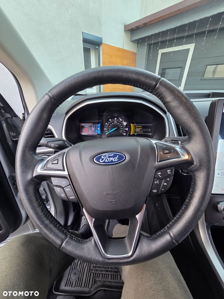 Ford Edge - 20