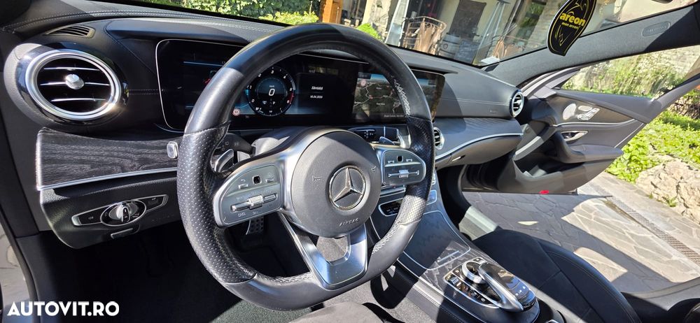 Mercedes-Benz E 220 d 4MATIC 9G-TRONIC AMG Line - 19