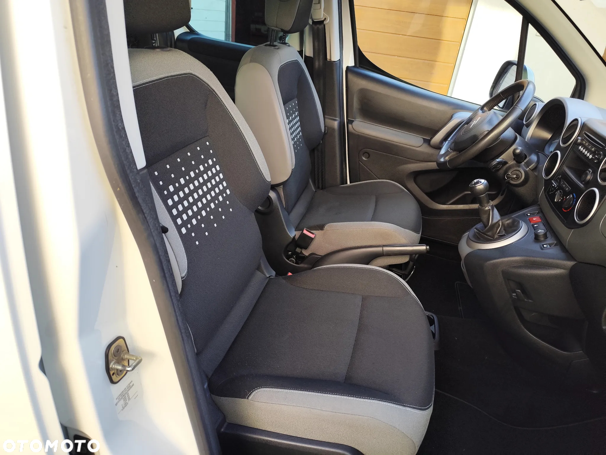 Citroën Berlingo Multispace VTi 95 SELECTION - 20