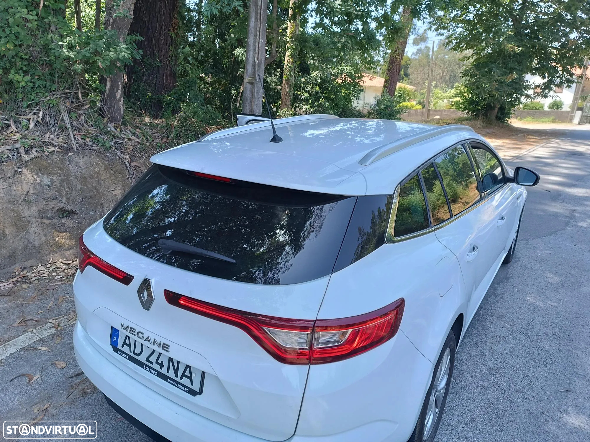 Renault Mégane Sport Tourer 1.5 Blue dCi Limited C/PM+Pneu - 5