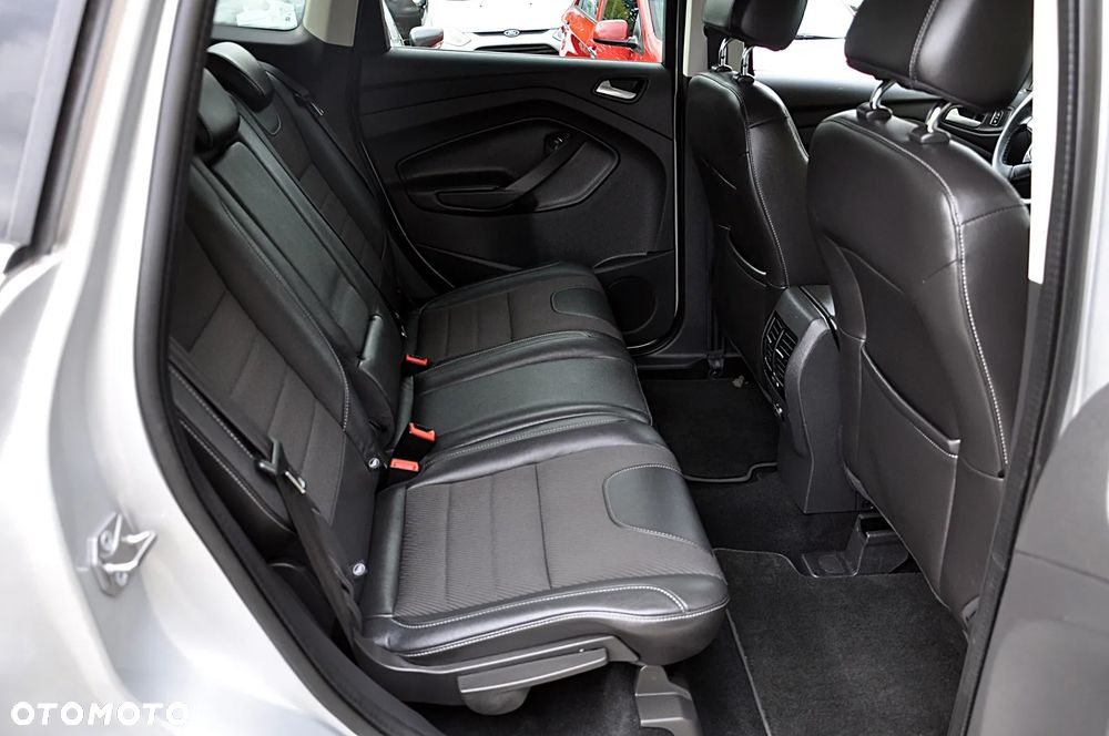 Ford Kuga - 29