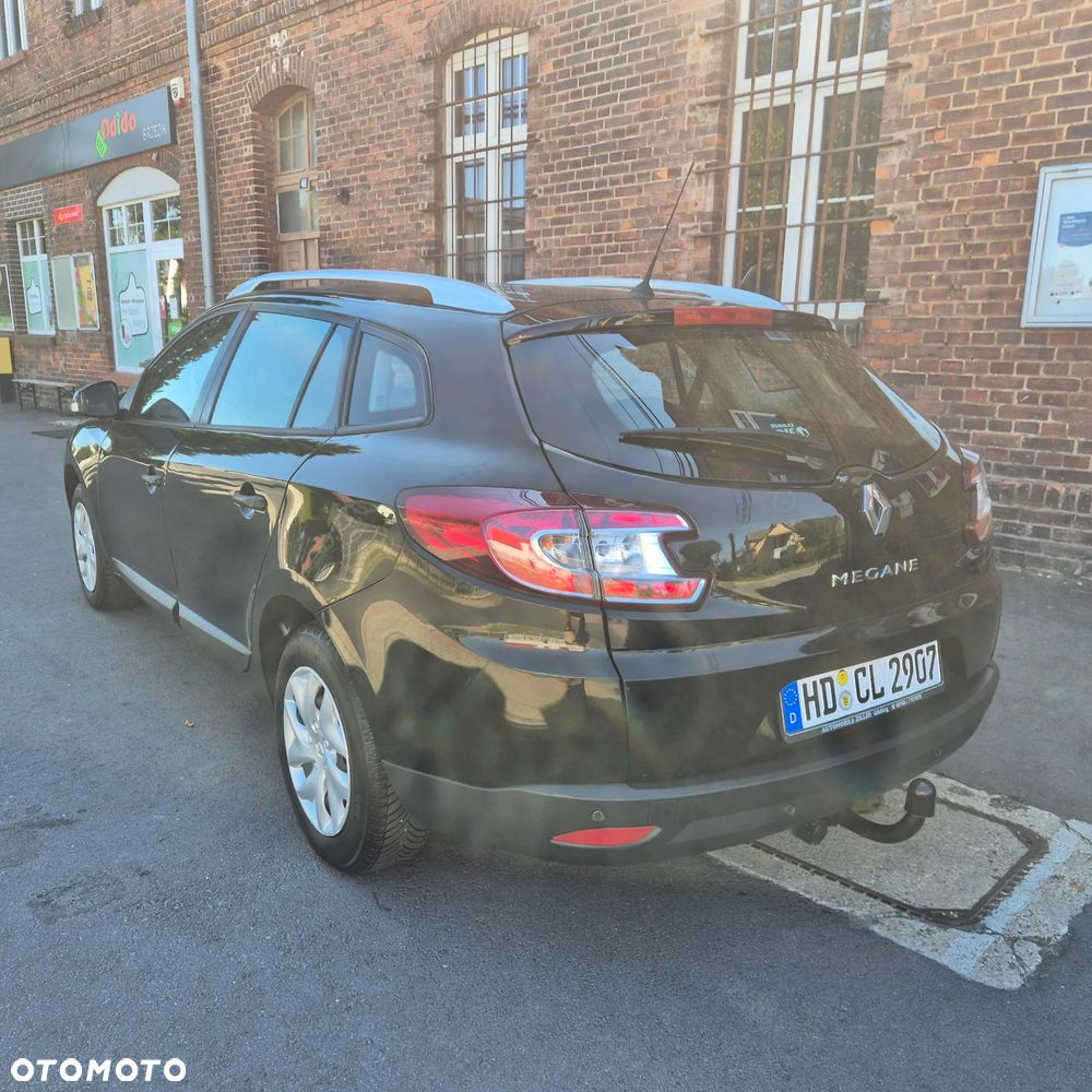 Renault Megane 1.6 16V 110 Dynamique - 8