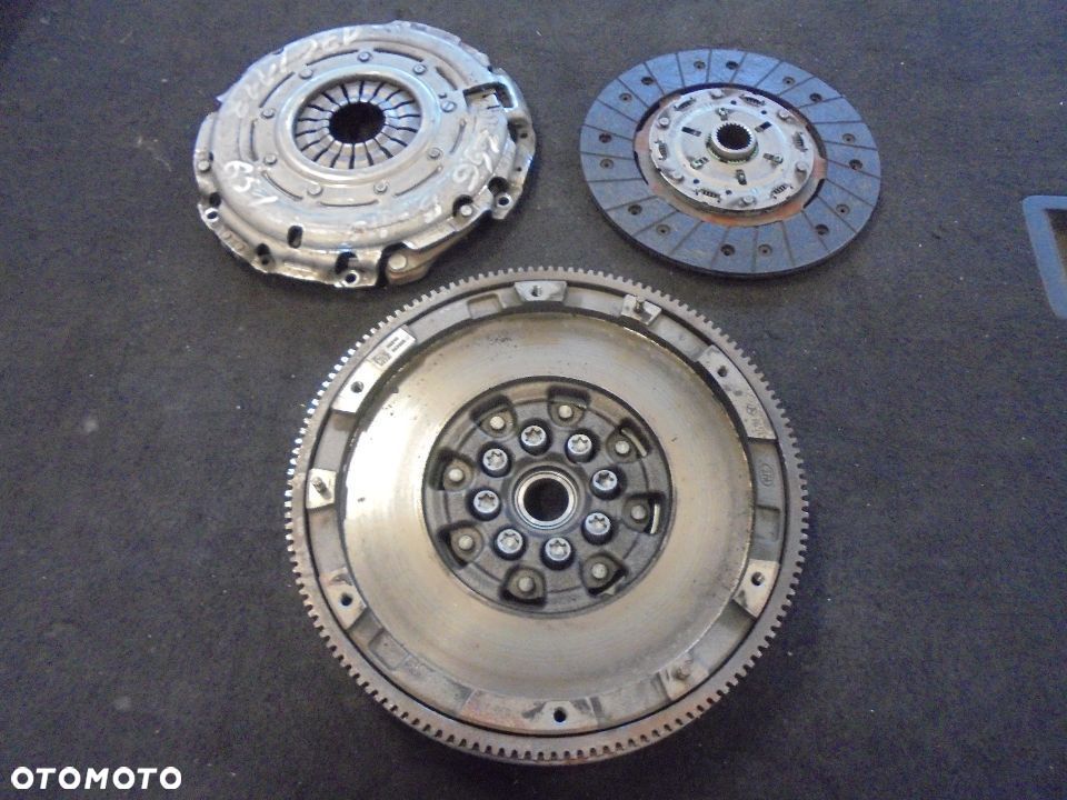 MERCEDES CLA W117 SPRZEGLO KOMPLETNE 180 200 CDI A 651 030 33 05 - 1