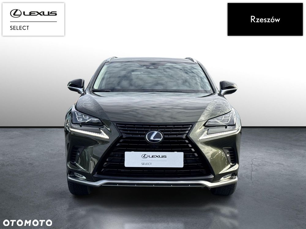 Lexus NX 300h F Impression AWD - 8