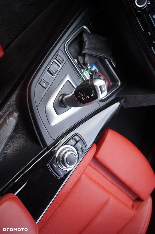 BMW Seria 3 - 25