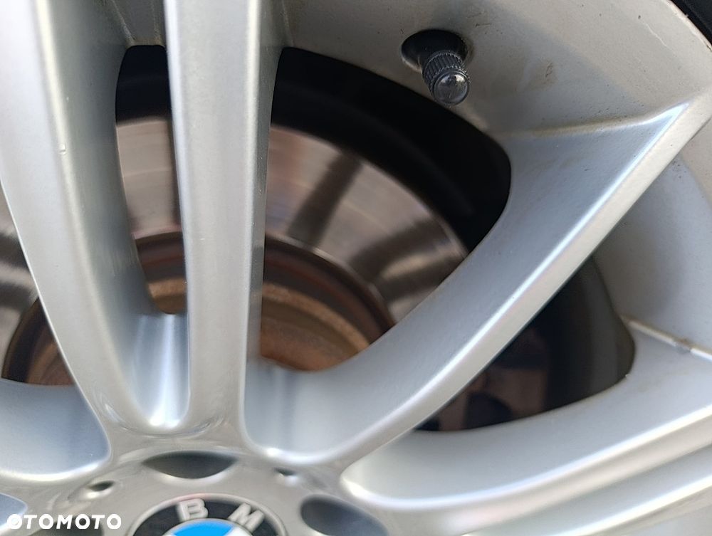 BMW Seria 3 325d DPF Edition Exclusive - 9