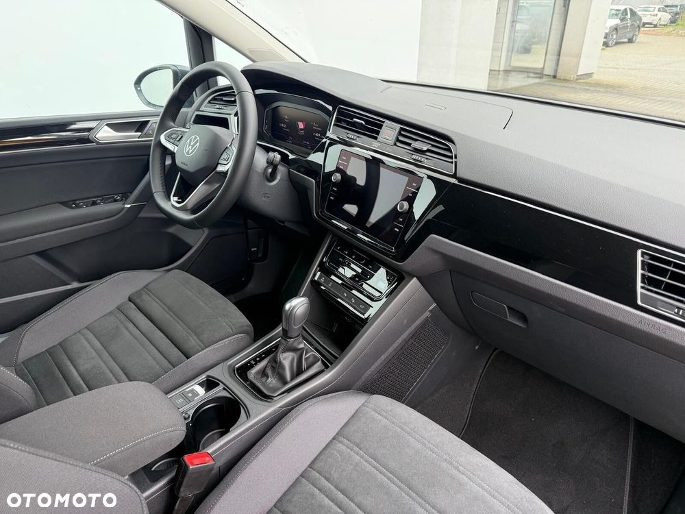 Volkswagen Touran 1.5 TSI EVO Highline DSG - 9