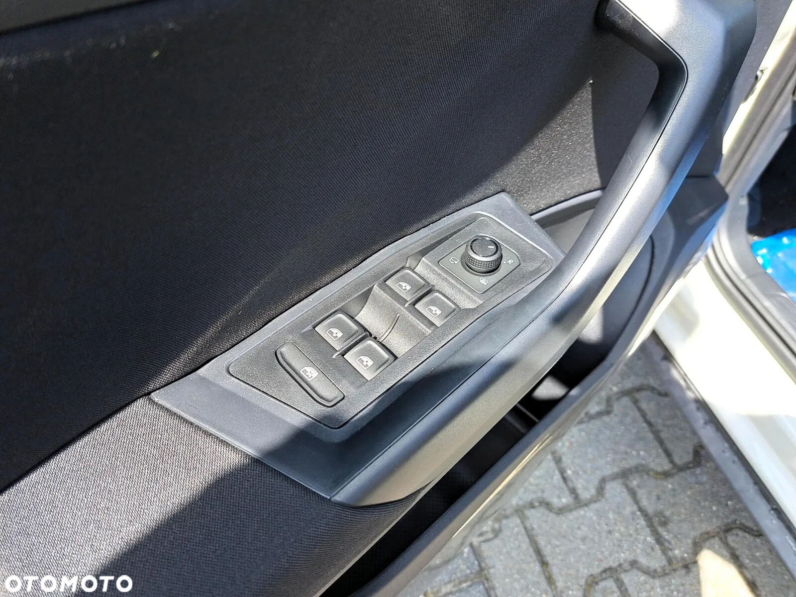 Volkswagen T-Roc 1.5 TSI Life Plus DSG - 21