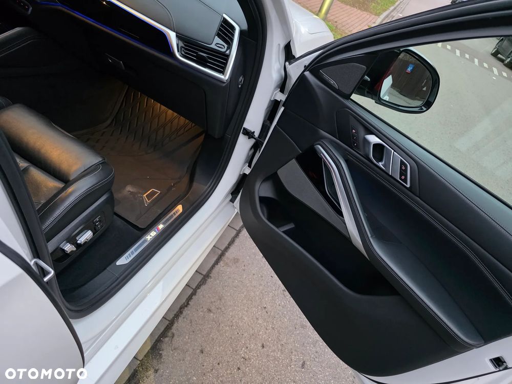 BMW X6 xDrive40d - 14