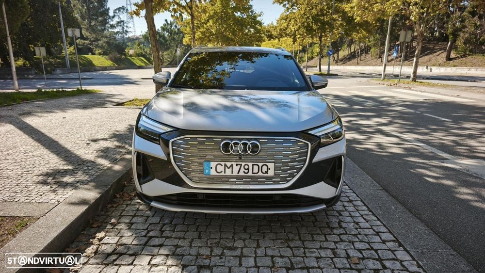 Audi Q4 e-tron - 4