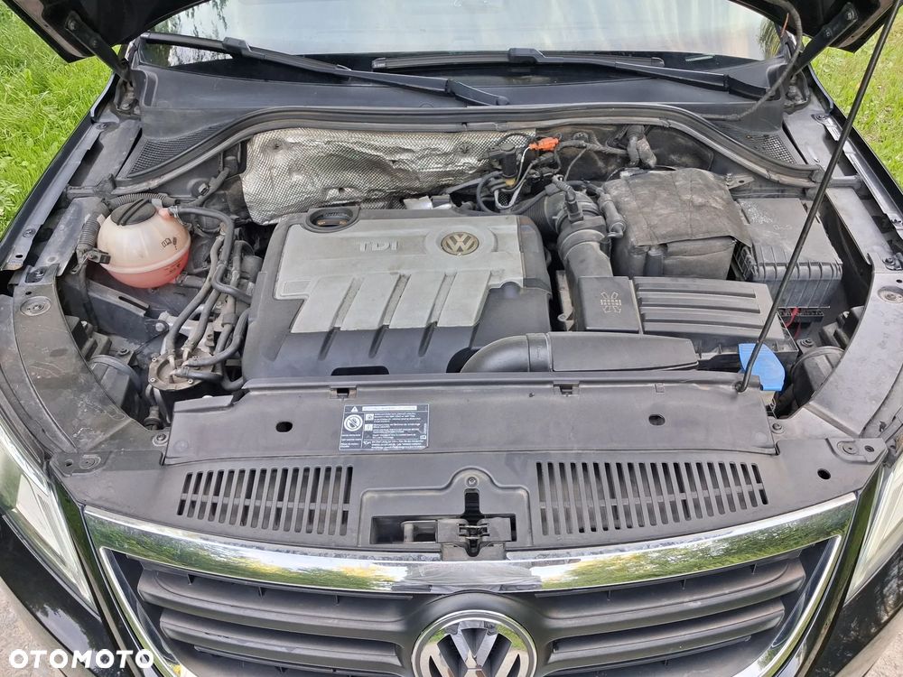 Volkswagen Tiguan - 8
