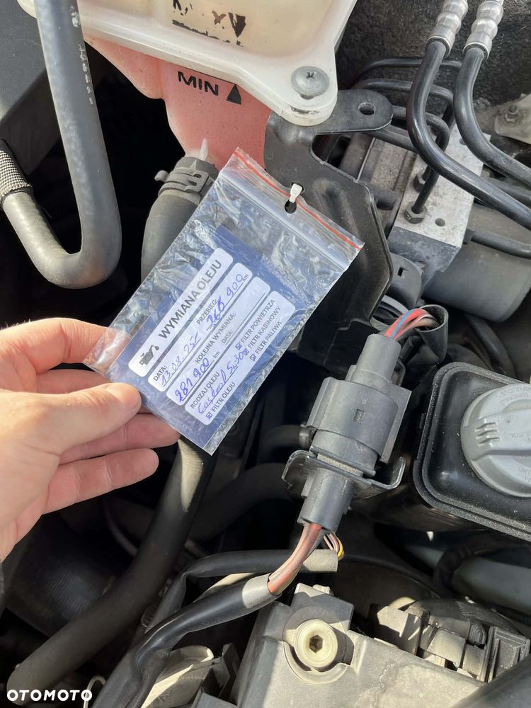 Audi A4 Avant 2.0 TDI - 14