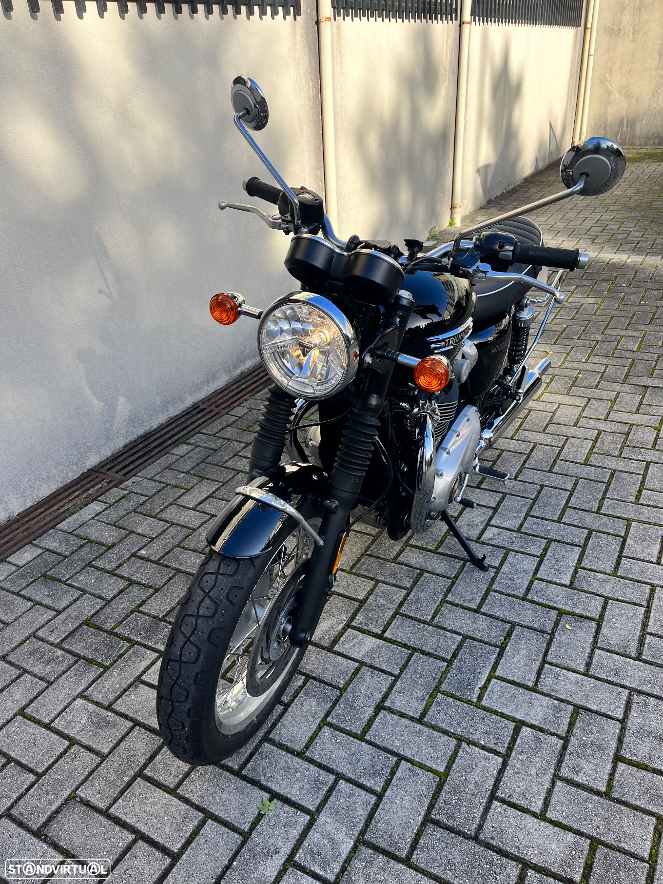 Triumph Bonneville T120 - 5