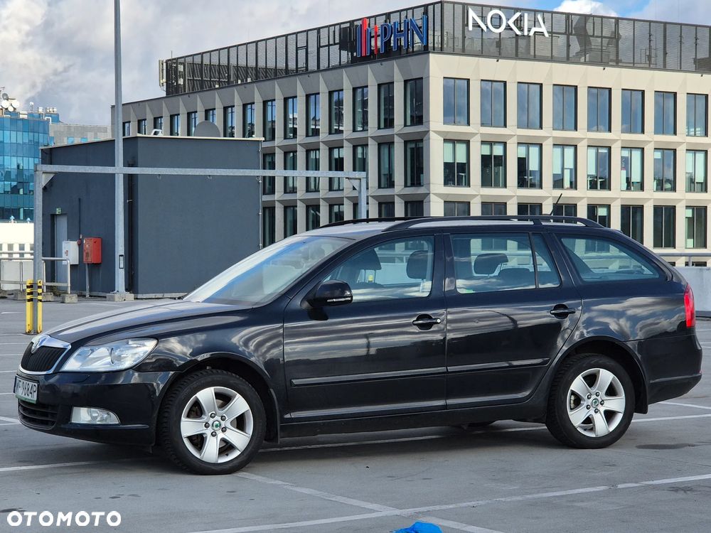 Skoda Octavia 2.0 TDI DPF Elegance DSG - 3