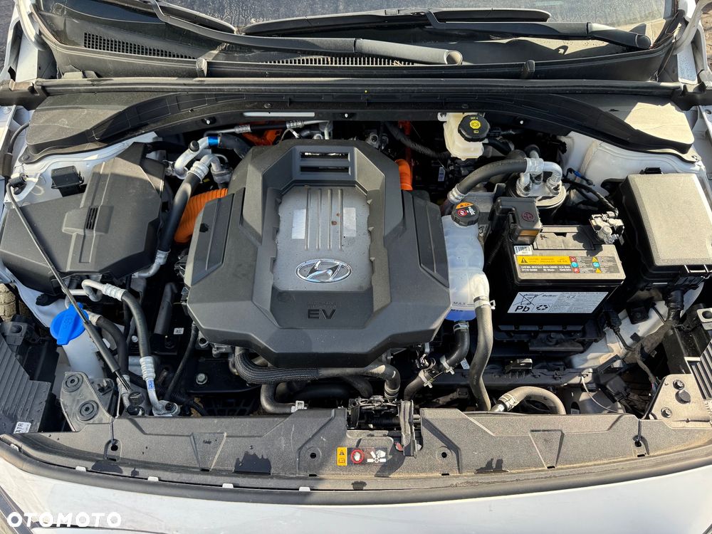 Hyundai IONIQ Premium - 17