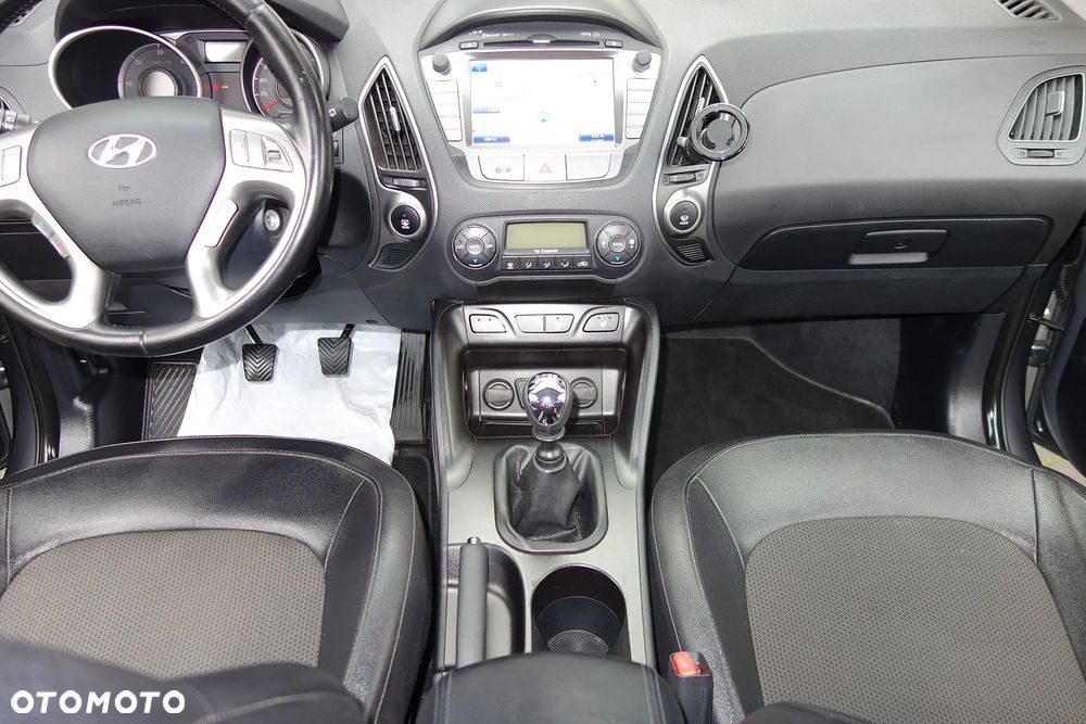 Hyundai ix35 1.7 CRDi Premium 2WD - 31