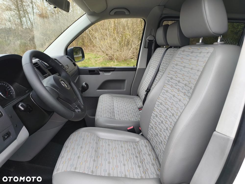 Volkswagen Transporter - 21