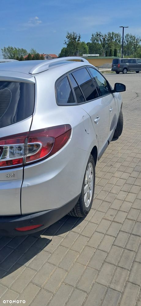Renault Megane 1.5 dCi Dynamique EDC - 8