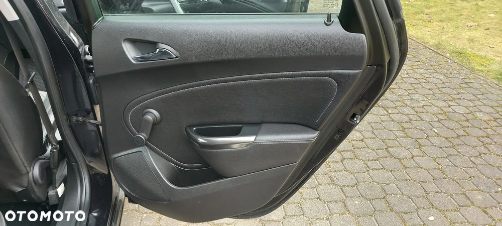 Opel Astra 1.6 Edition 111 Jahre - 19