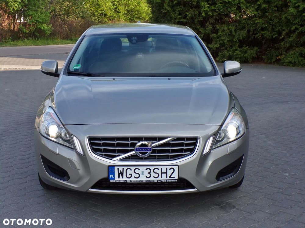 Volvo S60 D4 Summum - 5