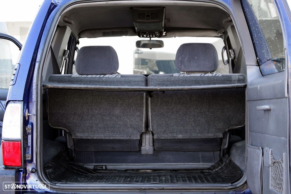 Toyota Land Cruiser 3.0 TD Pack 1 - 27