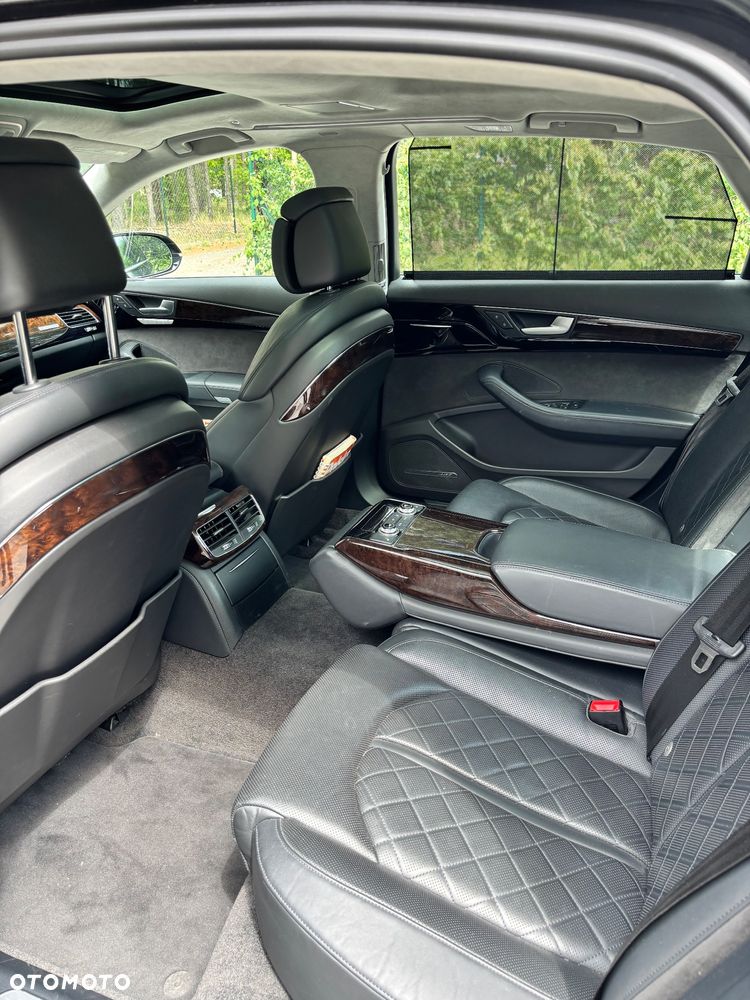 Audi A8 4.0 TFSI L Quattro - 11