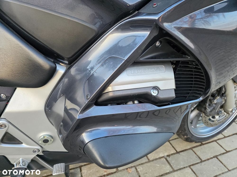 Honda ST - 13