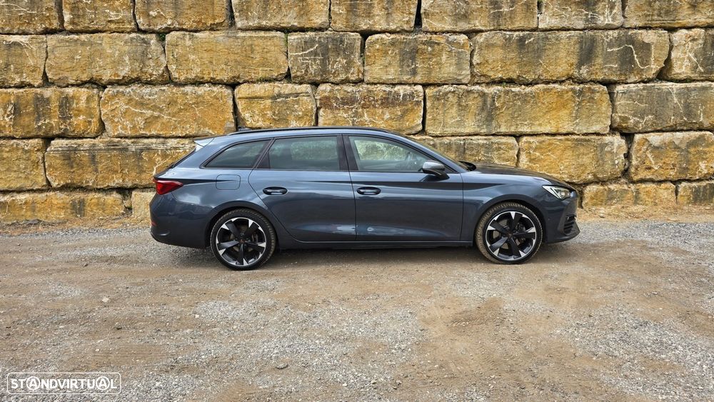 Cupra Leon ST 1.4 e-Hybrid MID DSG - 4