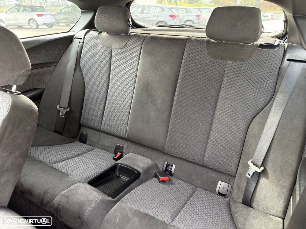 BMW 114 d Pack M - 15