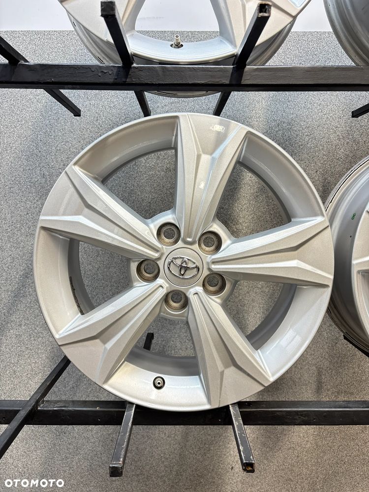 4 Felgi Alu. Toyota Yaris Cross, Chr 17" - 8