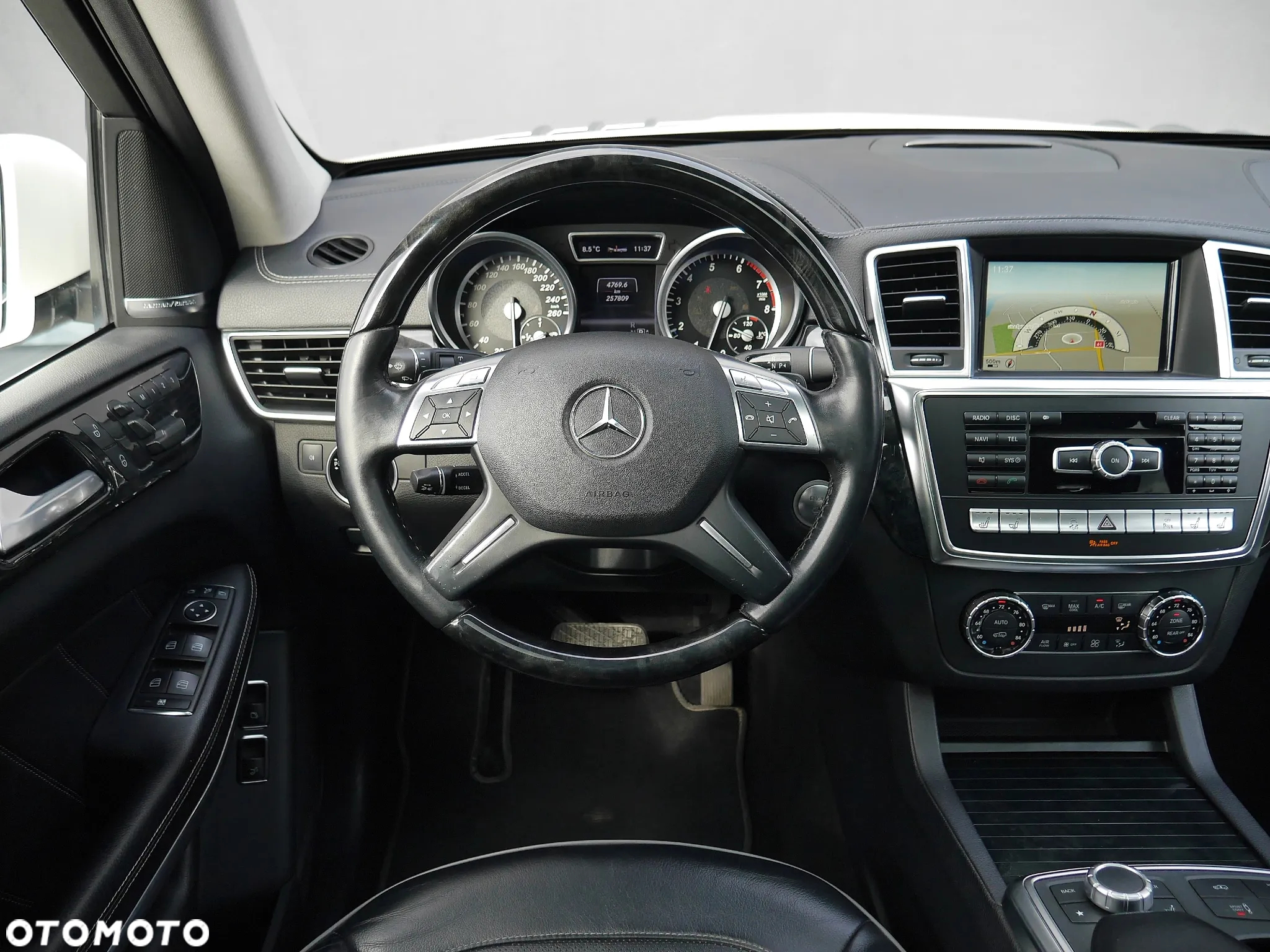Mercedes-Benz GL 500 4-Matic - 8